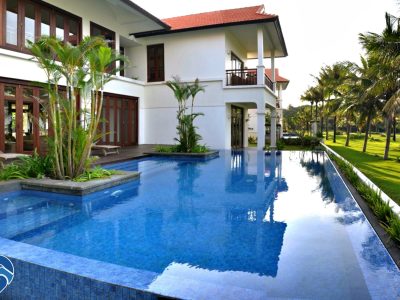 2-3-4 bed beachfront pool villas (14)