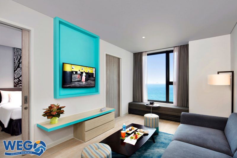 3.Family Suite-Living Room 1